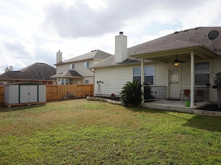 2121 Warwick Pl — Photo 20