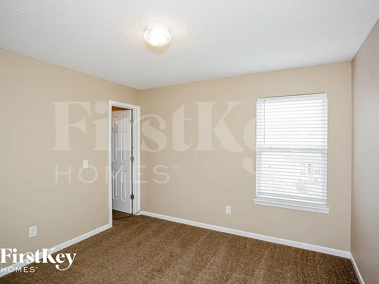 11749 Gatwick View Dr — Photo 12