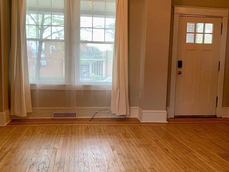 905 N Duke St — Photo 6