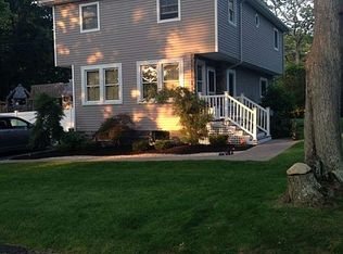 43 Wildwood Dr, Sound Beach, NY 11789