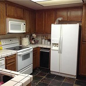 5th image of 1522 Apache Dr Unit C