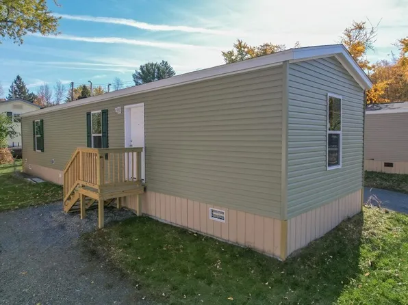 16 Shadow Lane, Holden, ME 04429