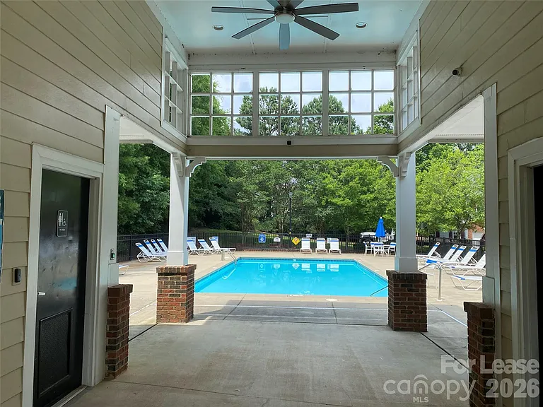 10781 Essex Hall Dr — Photo 40