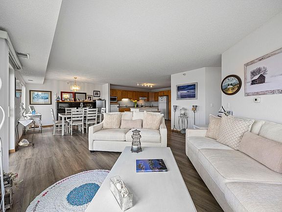 4th image of 2155 6th Ln SE APT 202