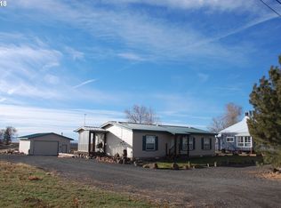 710 W Summit St, Condon, OR 97823