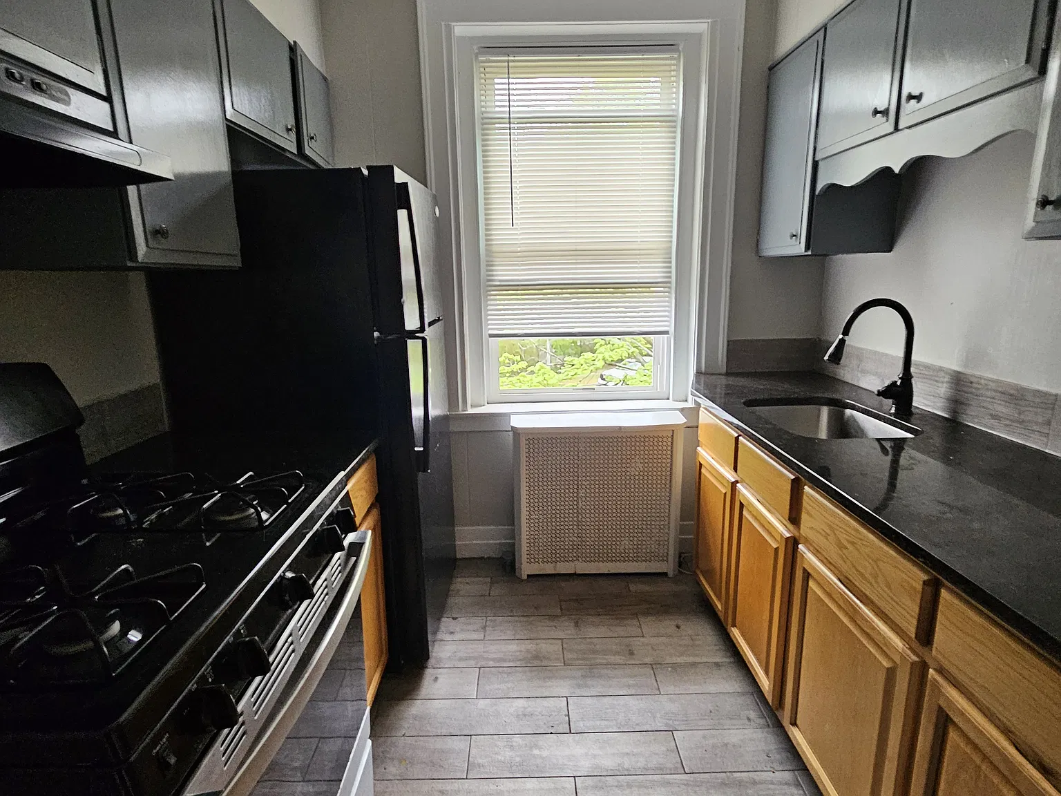 1 bed, $1,525 — Photo 2