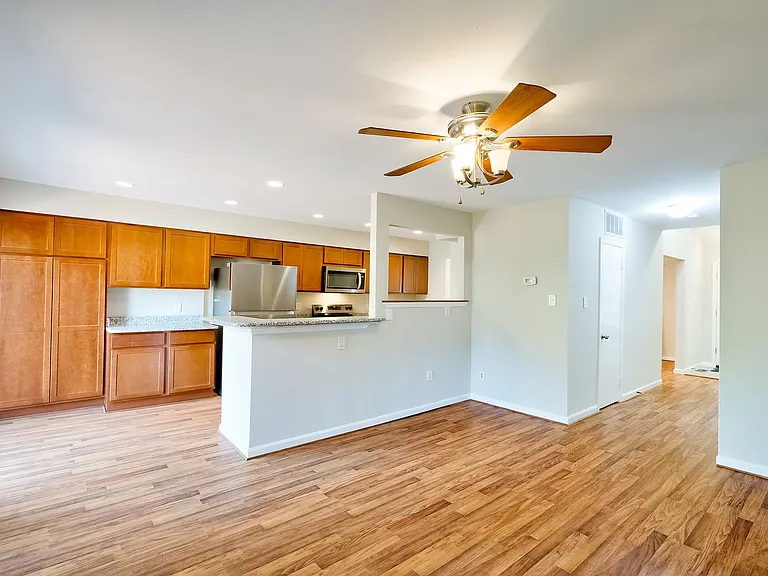 16 Casino Ct — Photo 9