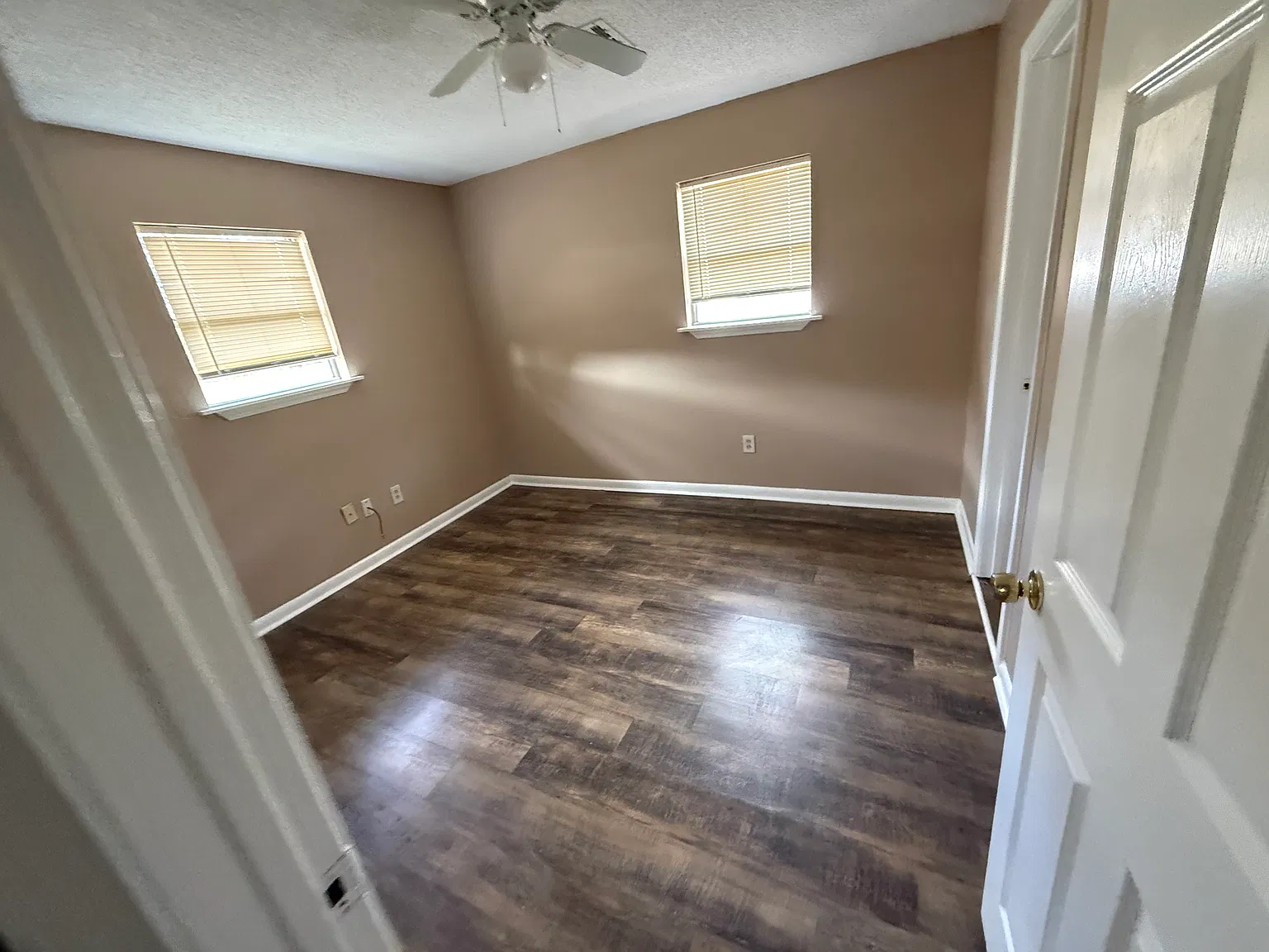 4 bed, 1151 sqft, $1,750 — Photo 4