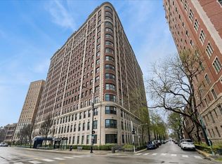 3750 N Lake Shore Dr APT 1D, Chicago, IL 60613