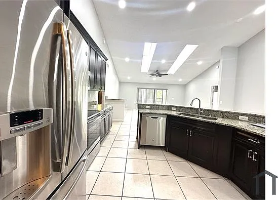 16317 Okeechobee Blvd — Photo 15