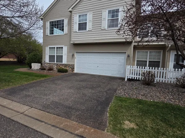 1891 Wildflower Ct, Shoreview, MN 55126