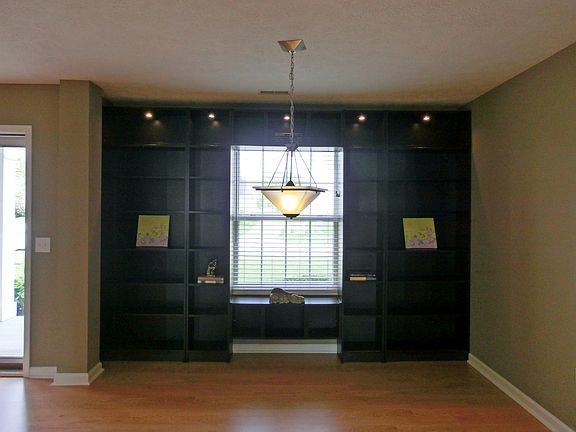 Dining Room w/Bookshelves
