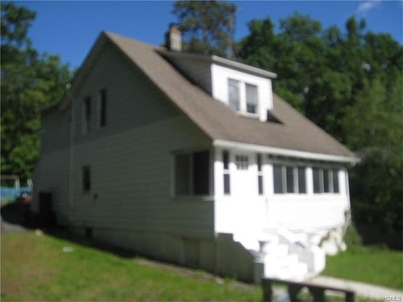 5th image of 86 5th Ave