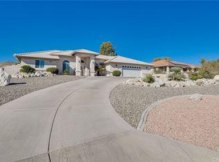 18570 Kamana Rd, Apple Valley, CA 92307