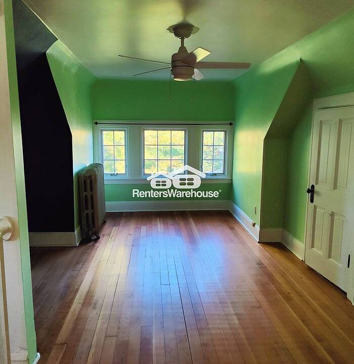 1st image of 2822 Portland Ave S #2822