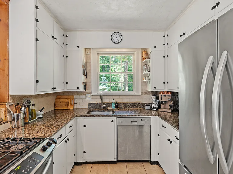 321 Milledge Hts — Photo 16