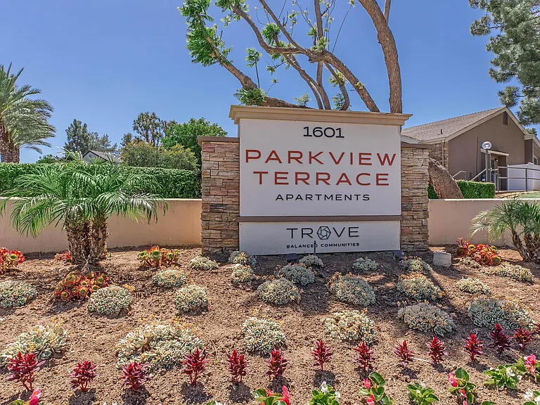 Parkview Terrace — Photo 28