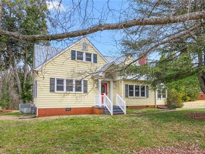 603 W Main St, Haw River, NC, 27258