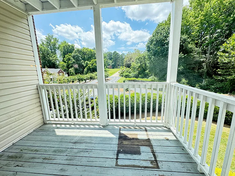 1202 Water Valley Ct NW — Photo 16