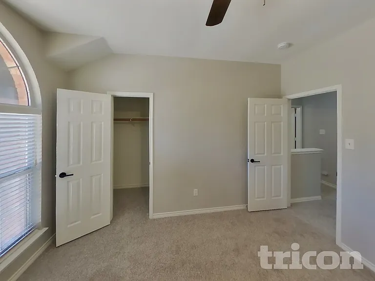 8401 Manchester Dr — Photo 15