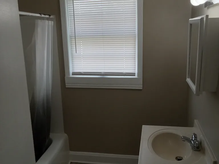 101 Townsend Dr — Photo 9