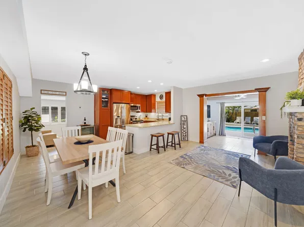 401 NW 21st Ct, Wilton Manors, FL 33311