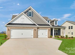 2276 Moon Crest Rd, Lancaster, SC 29720