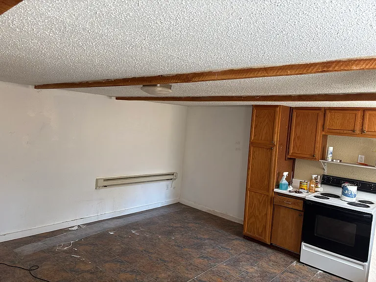 4236 N Ginzel St — Photo 9