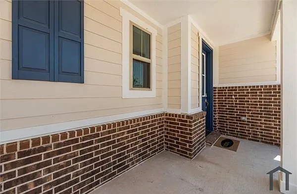 1822 Waterwalk Dr — Photo 7