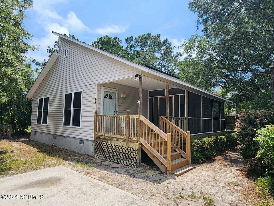 1st image of 165 NW 2nd Street Street