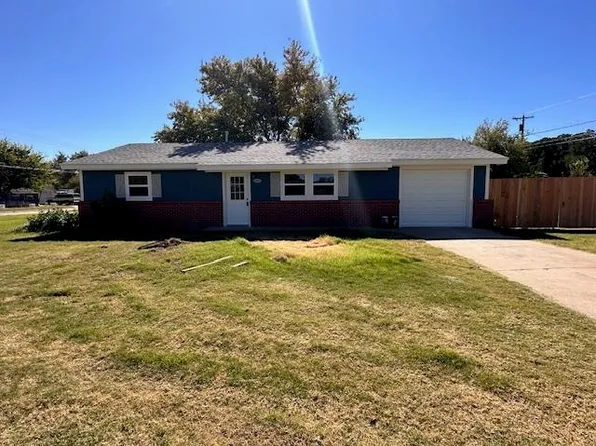 1801 13th St, Woodward, OK 73801