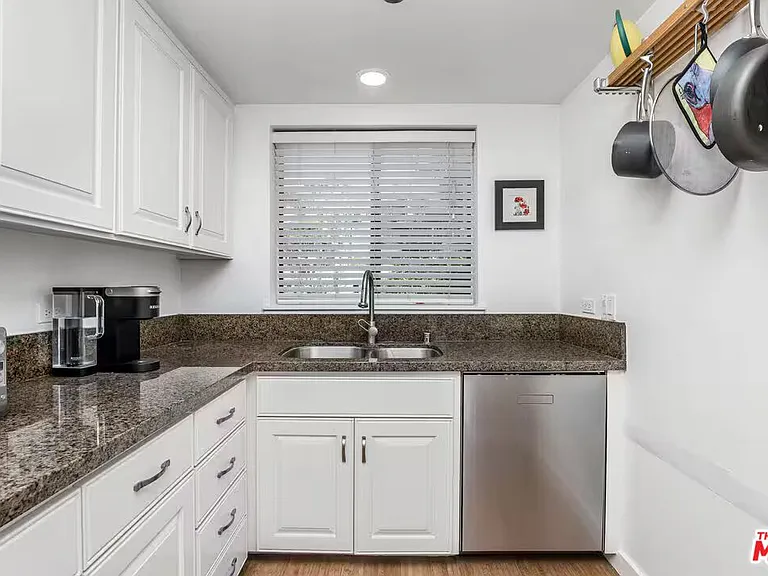 2960 Neilson Way #203 — Photo 9