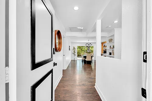 109 Triangle St Photo 1