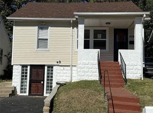 4243 Oakwood Ave, Saint Louis, MO 63121