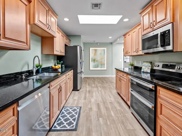 14256 N 60th Street, Scottsdale, AZ 85254