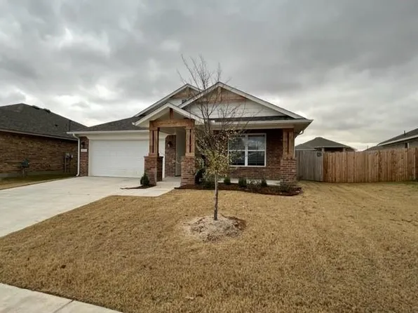 18633 Como Dr, Edmond, OK 73012