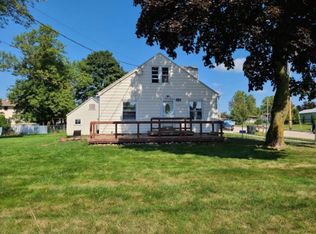 1200 33rd St, Two Rivers, WI 54241