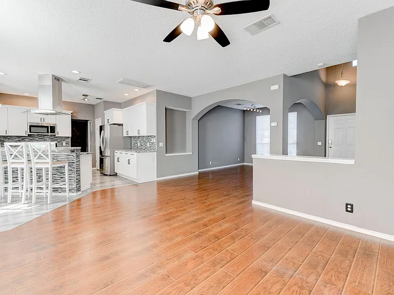 16913 Langland Rd — Photo 6