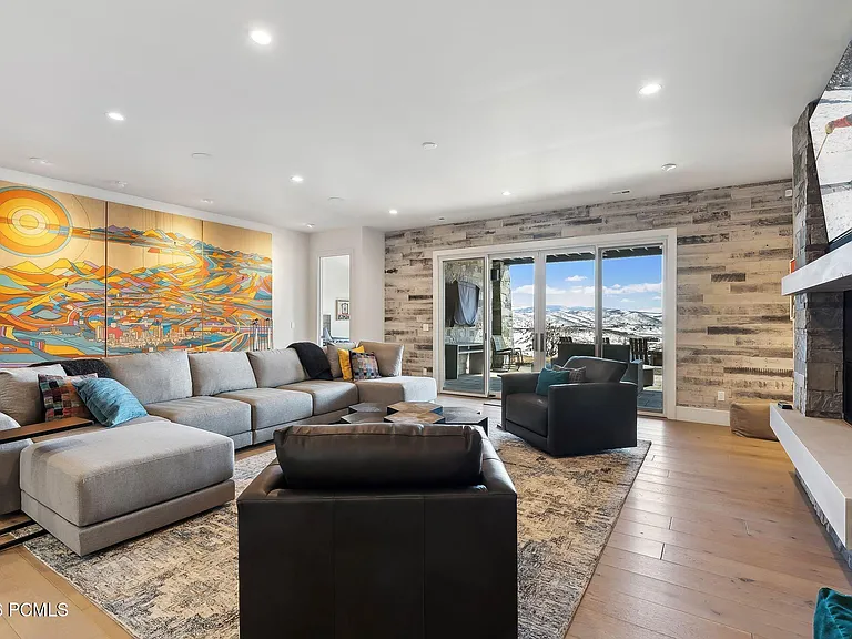 3450 E Ridgeway Dr — Photo 44