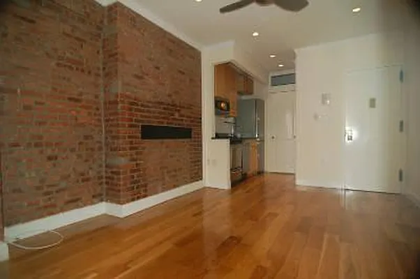 Rented by Centennial Properties NY | media 6