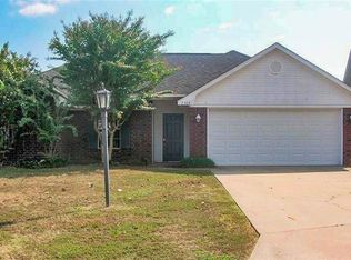 2304 Fordham Ave, Fort Smith, AR 72908