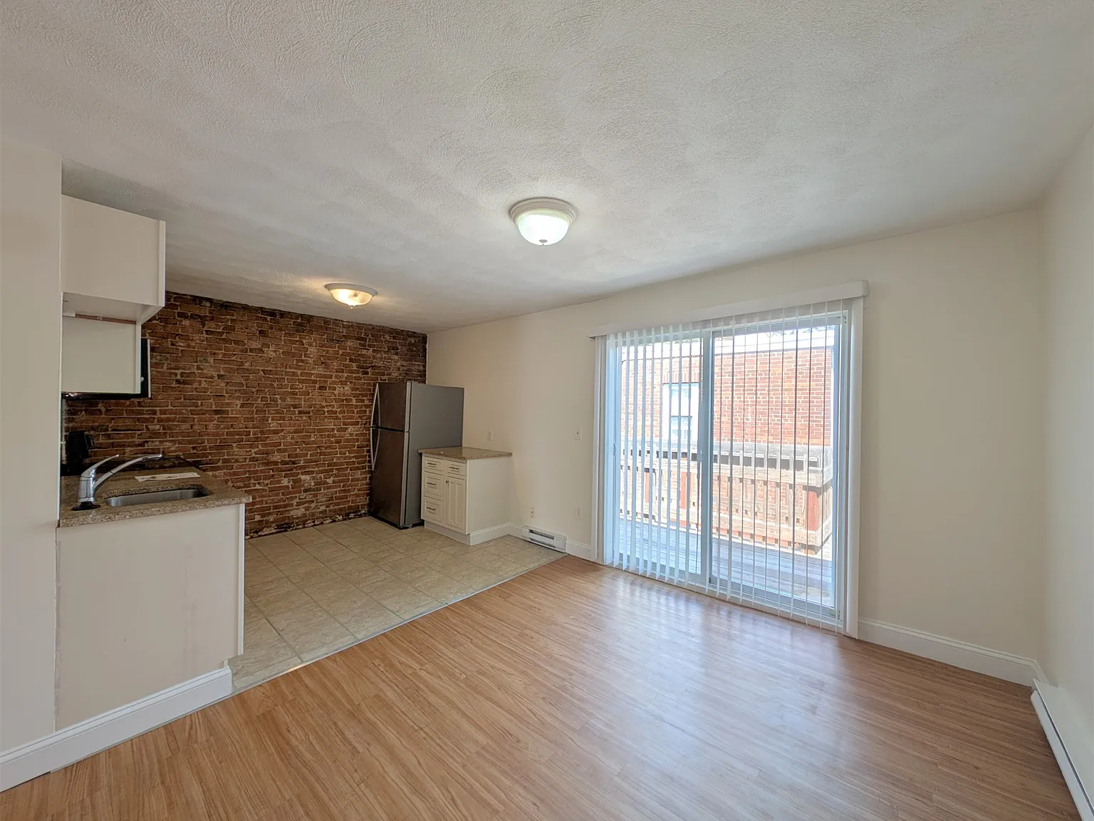 3 Elm St — Photo 4
