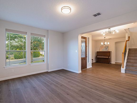 4th image of 1219 Ashbury Bay
