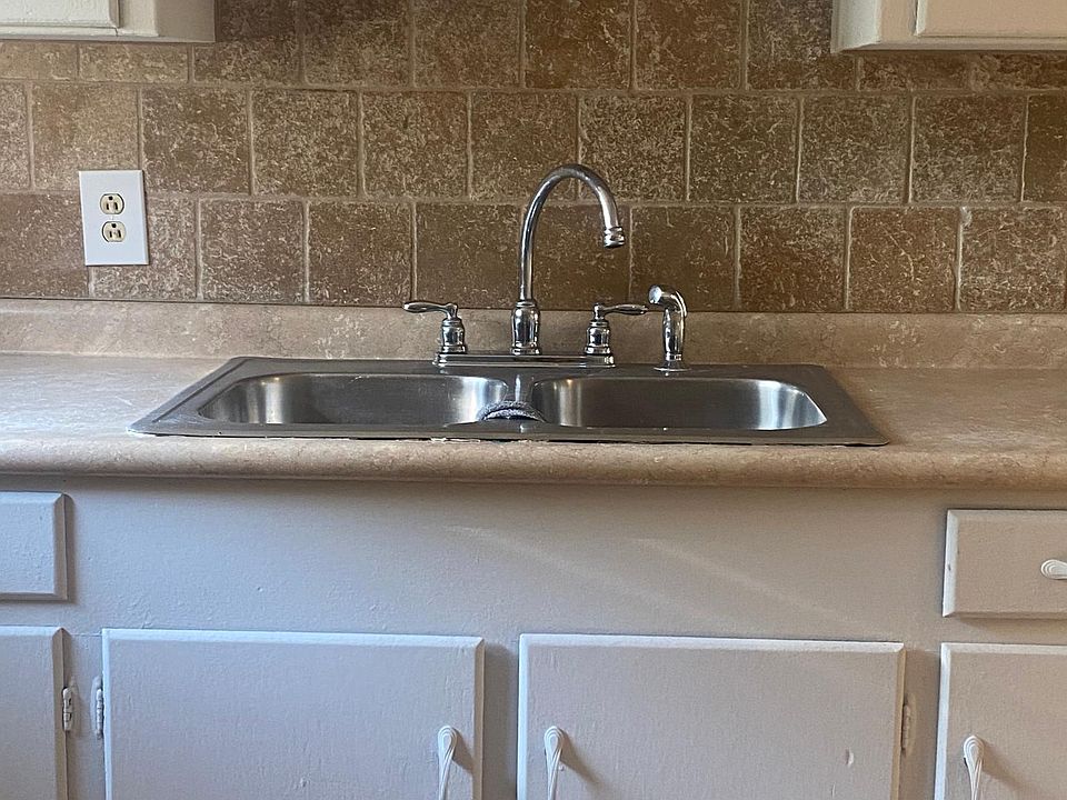 1st image of 5013 Wilmington Dr