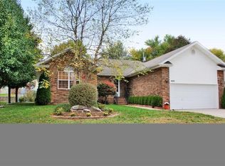 409 S Southgate Dr, Nixa, MO 65714
