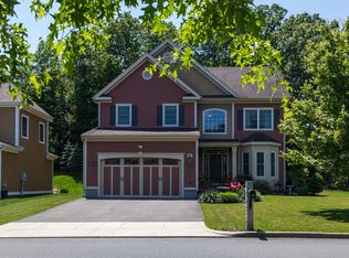 28 Nottingham Blvd, Unionville, CT 06085