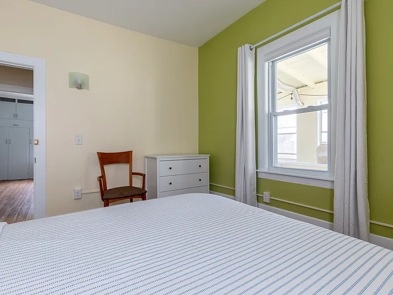 340 N Winooski Ave — Photo 11