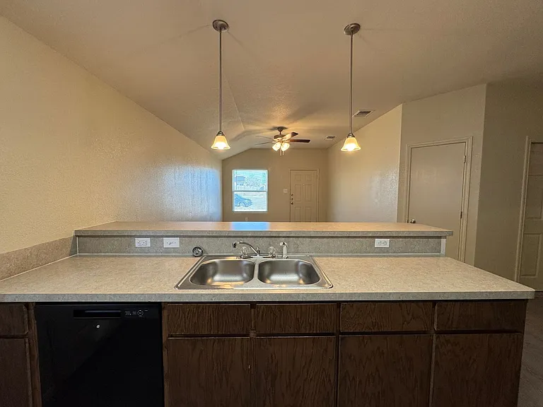 5804 Rustler Dr — Photo 9