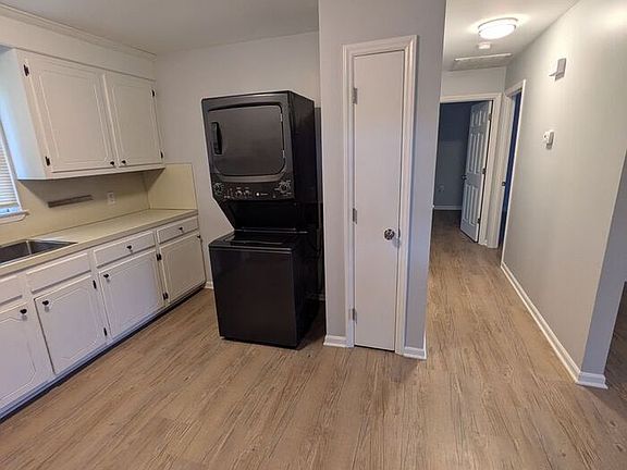 4th image of 5147 Ponderosa Dr