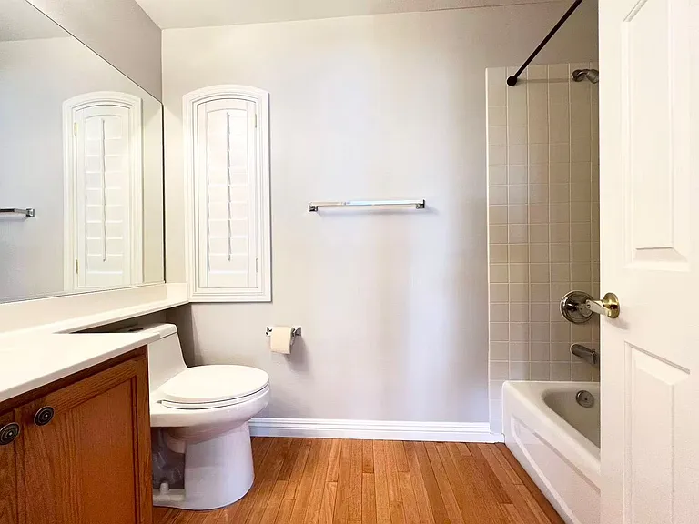 538 Los Hermanos St — Photo 25